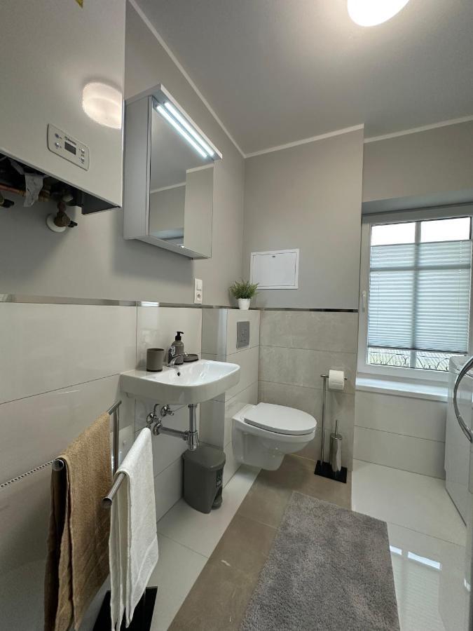 Apartament Przy Cieplickich Tezniach Jelenia Góra Exteriör bild